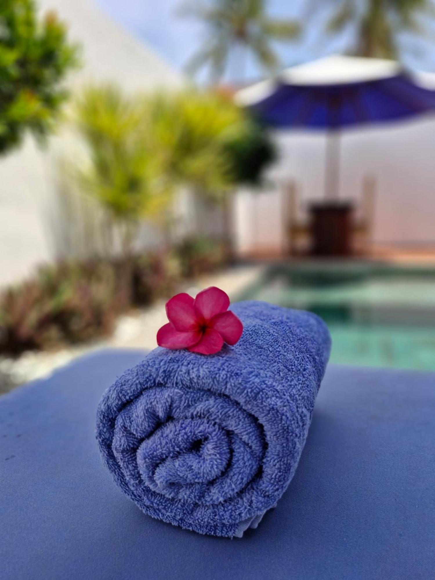 The Sanctuary -Private Pool Villas Gili Air Extérieur photo